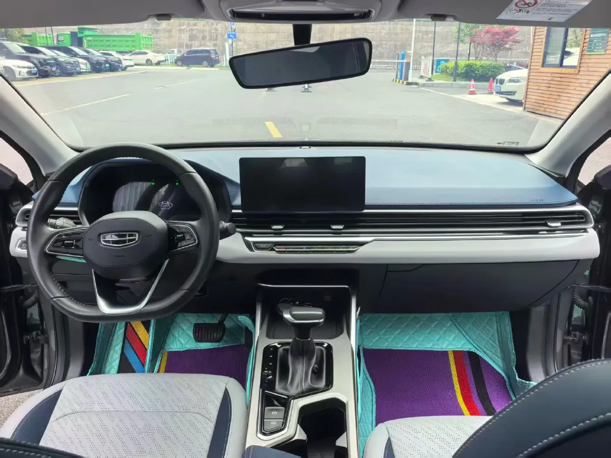 2022 Geely Emgrand 1.5L 114HP L4 CVT,autocango,china used car exporter,china ev exporter,chinese used car exporter,chinese used ev exporter