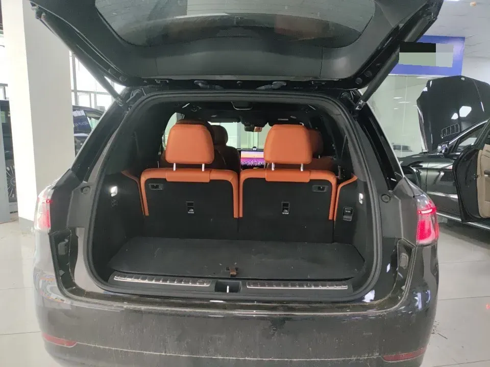 2024 AITO AITO M9 1.5T 152HP L4 REEV 42KWH,autocango,china used car exporter,china ev exporter,chinese used car exporter,chinese used ev exporter