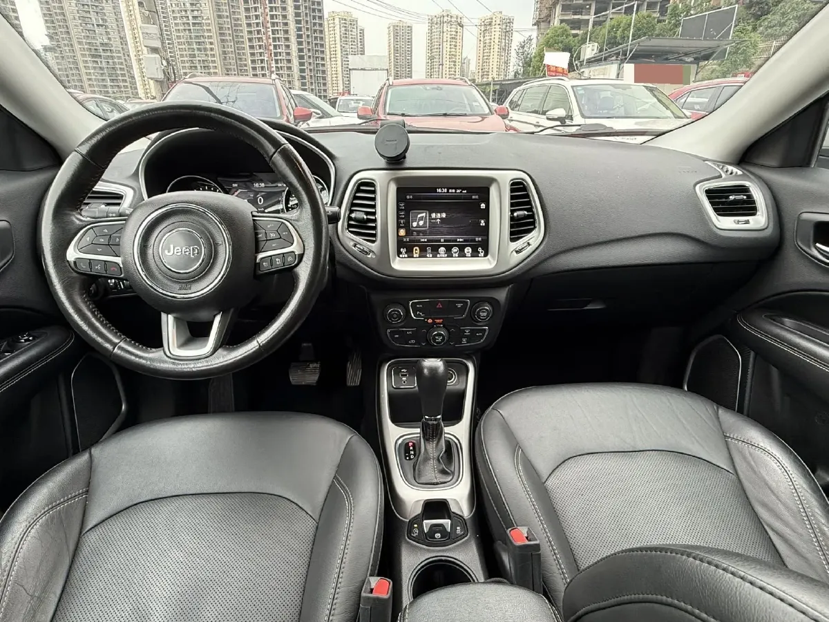 2017 Jeep Compass 1.4T 165HP L4 7DCT,autocango,china used car exporter,china ev exporter,chinese used car exporter,chinese used ev exporter
