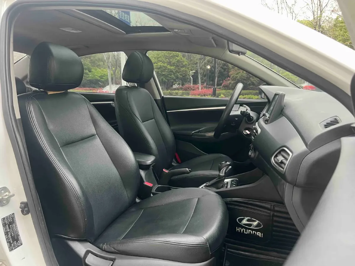 2017 Hyundai Celesta 1.6L 123HP L4 6AT,autocango,china used car exporter,china ev exporter,chinese used car exporter,chinese used ev exporter