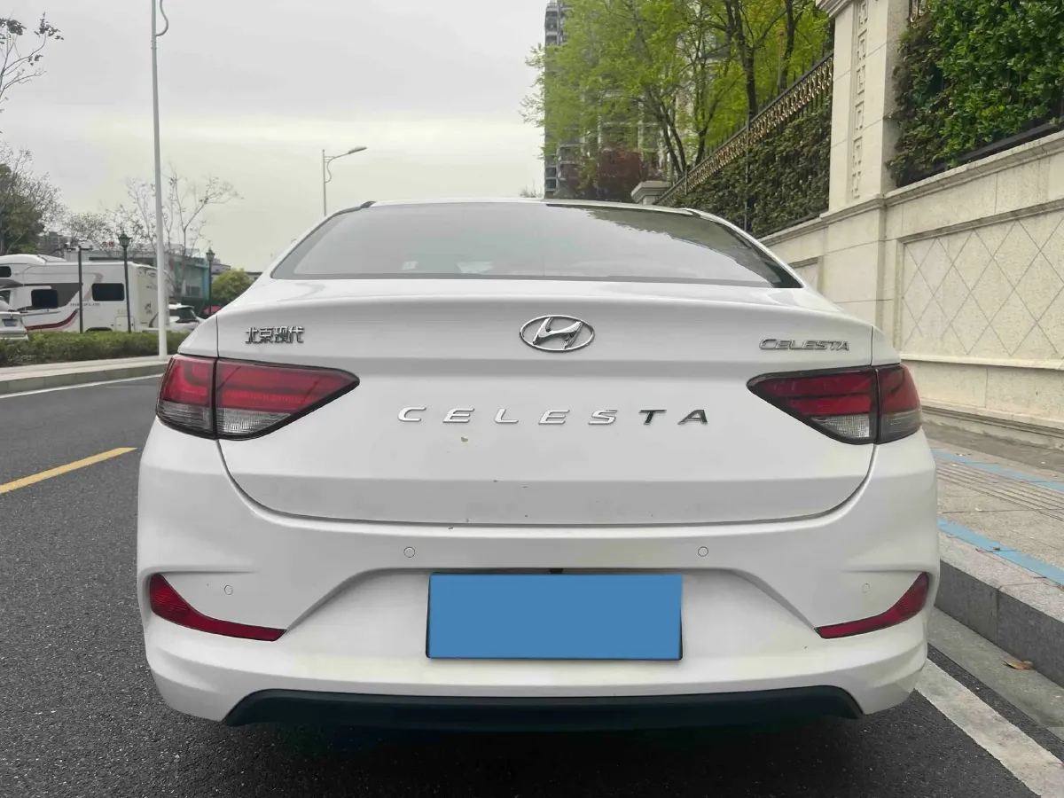 2017 Hyundai Celesta 1.6L 123HP L4 6AT,autocango,china used car exporter,china ev exporter,chinese used car exporter,chinese used ev exporter
