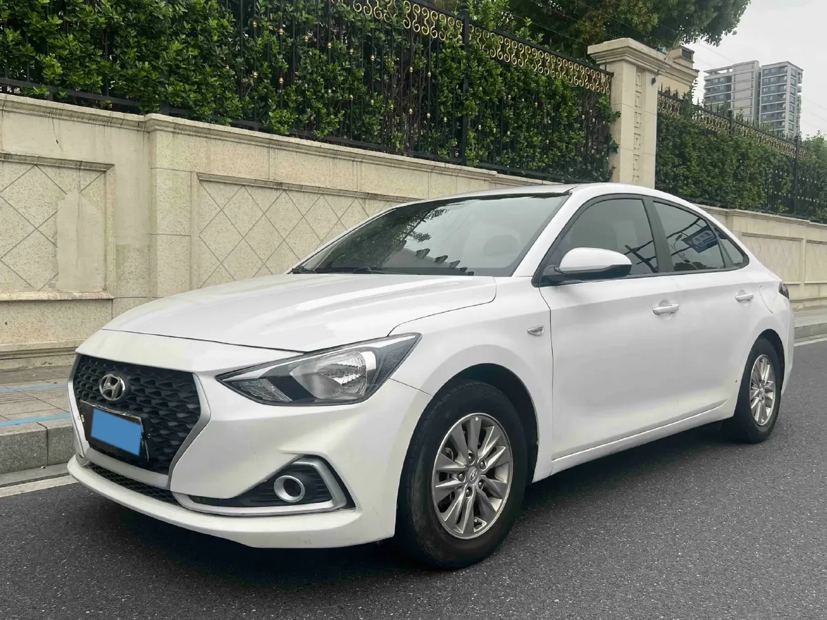 2017 Hyundai Celesta 1.6L 123HP L4 6AT,autocango,china used car exporter,china ev exporter,chinese used car exporter,chinese used ev exporter