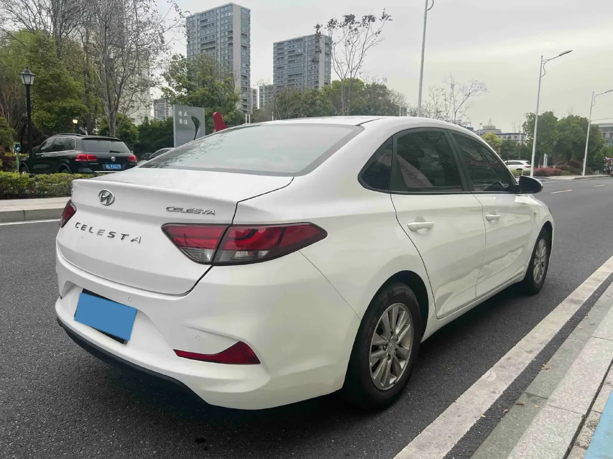 2017 Hyundai Celesta 1.6L 123HP L4 6AT,autocango,china used car exporter,china ev exporter,chinese used car exporter,chinese used ev exporter
