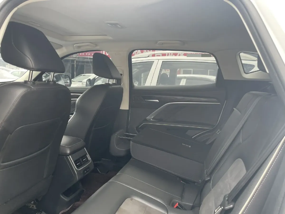2023 Haval H6 1.5T 150HP L4 7DCT,autocango,china used car exporter,china ev exporter,chinese used car exporter,chinese used ev exporter