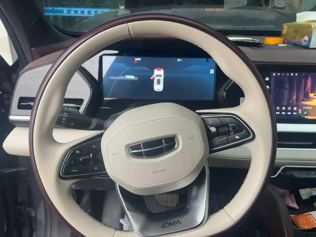 2021 Geely Monjaro 2.0T 218HP L4 7DCT,autocango,china used car exporter,china ev exporter,chinese used car exporter,chinese used ev exporter