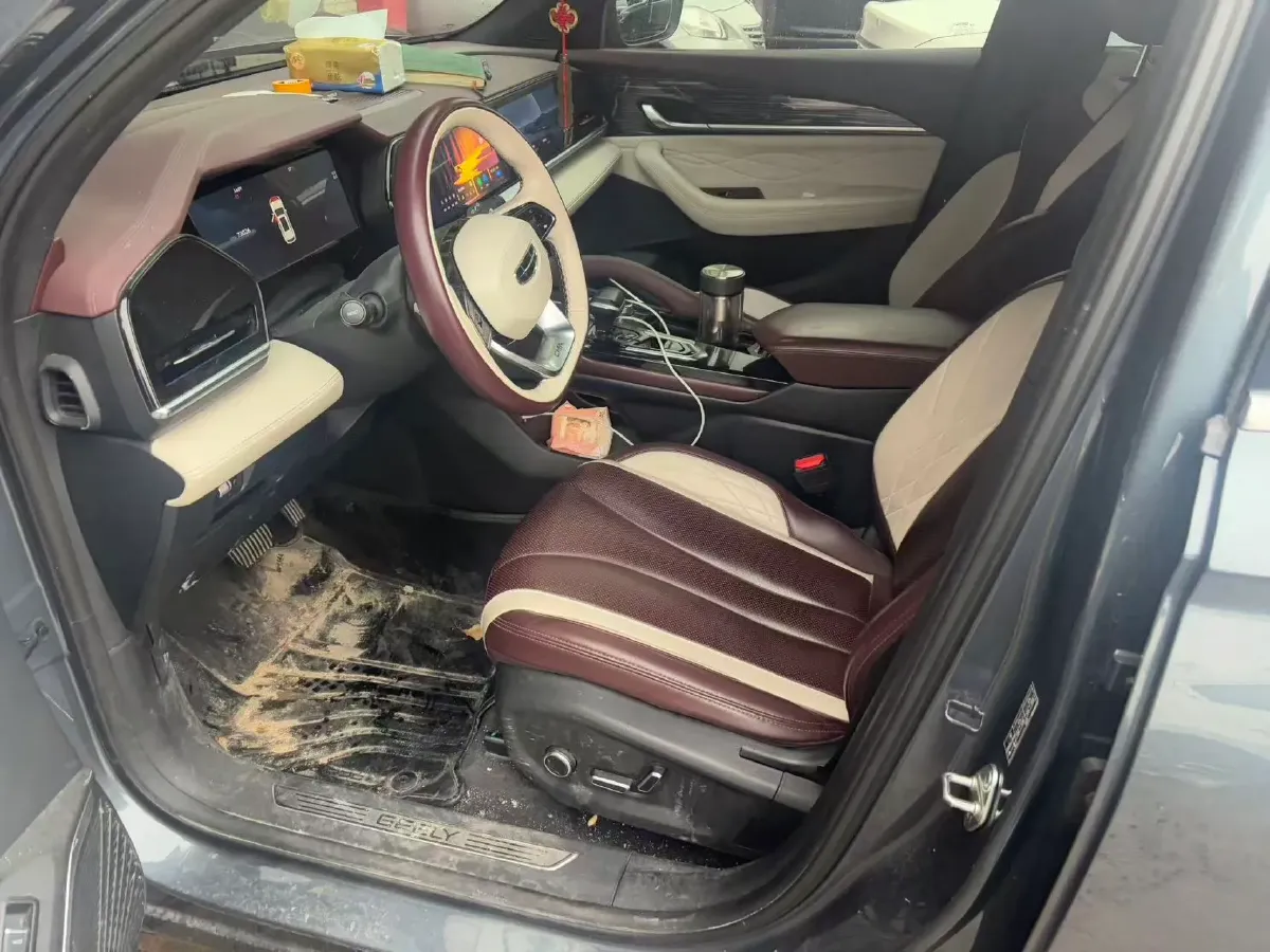 2021 Geely Monjaro 2.0T 218HP L4 7DCT,autocango,china used car exporter,china ev exporter,chinese used car exporter,chinese used ev exporter