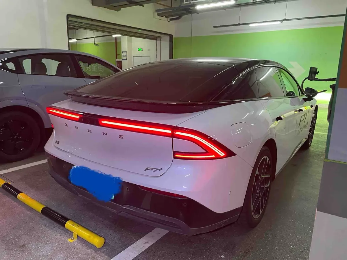 2024 Xpeng P7+ BEV 60.7KWH,autocango,china used car exporter,china ev exporter,chinese used car exporter,chinese used ev exporter