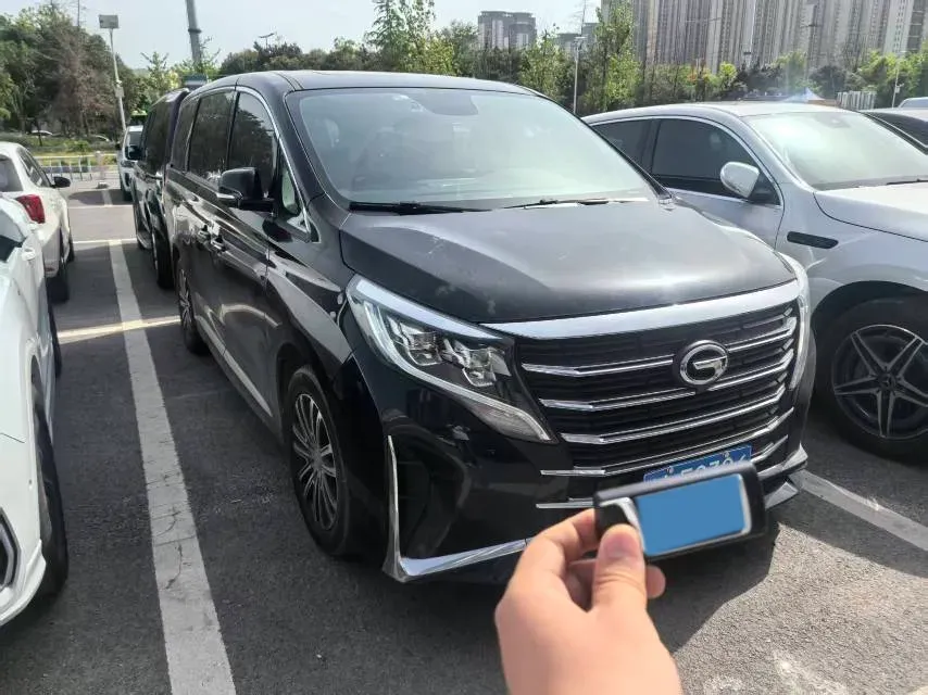2021 GAC Trumpchi M8 2.0T 252HP L4 8AT,autocango,china used car exporter,china ev exporter,chinese used car exporter,chinese used ev exporter