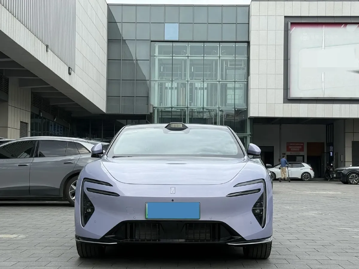 2025 Avatr 06 BEV,autocango,china used car exporter,china ev exporter,chinese used car exporter,chinese used ev exporter