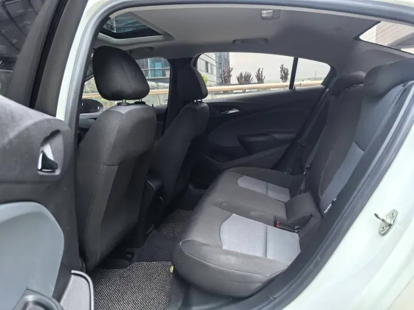 2018 Chevrolet Cruze 1.5L 114HP L4 6AT,autocango,china used car exporter,china ev exporter,chinese used car exporter,chinese used ev exporter