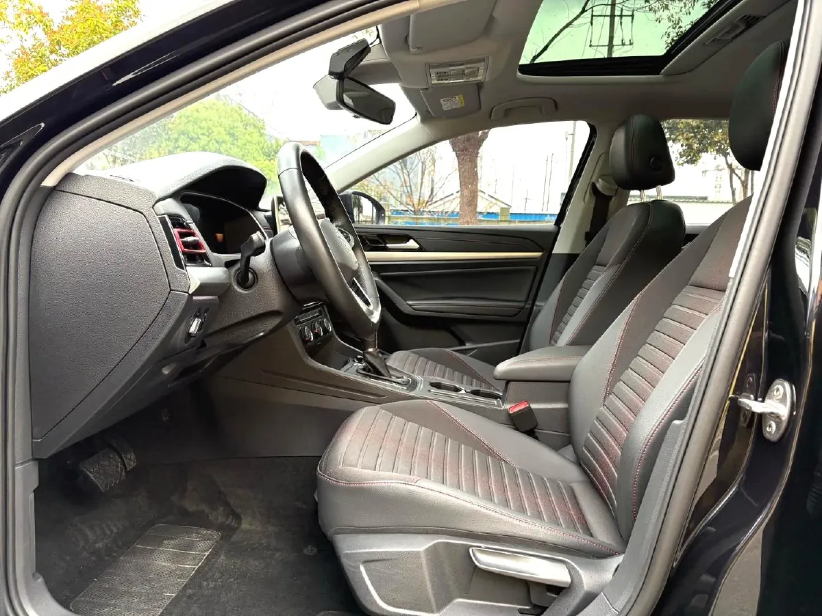 2023 Volkswagen Lavida 1.4T 150HP L4 7DCT,autocango,china used car exporter,china ev exporter,chinese used car exporter,chinese used ev exporter