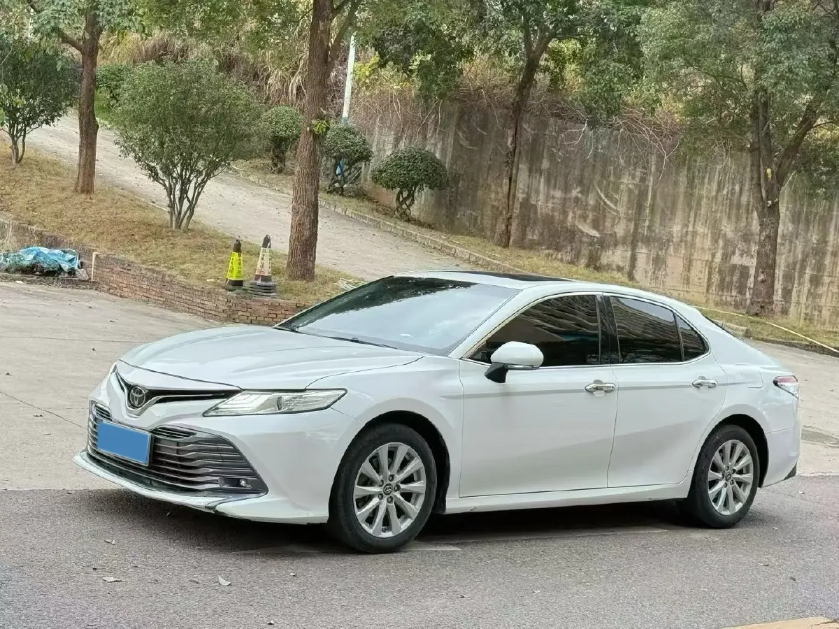 2019 Toyota Camry 2.0L 178HP L4 CVT,autocango,china used car exporter,china ev exporter,chinese used car exporter,chinese used ev exporter