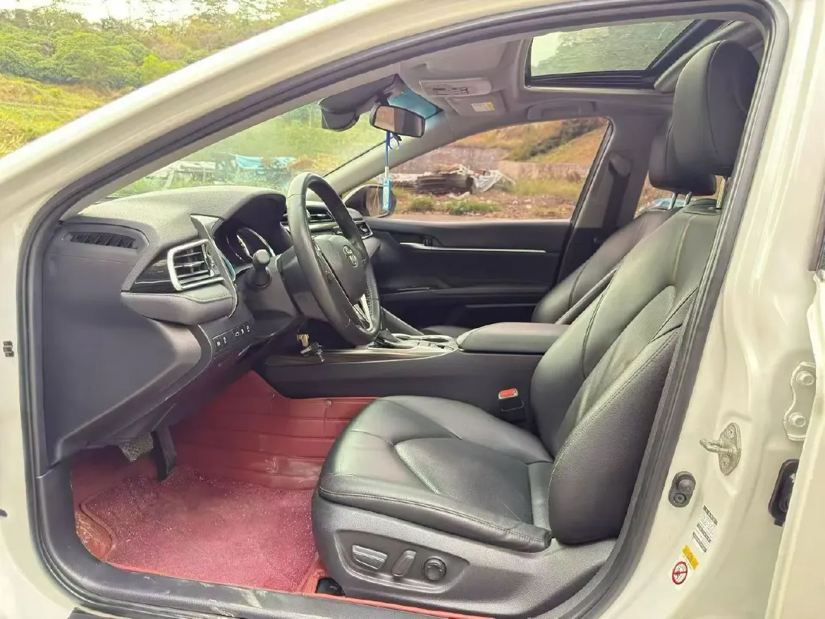 2019 Toyota Camry 2.0L 178HP L4 CVT,autocango,china used car exporter,china ev exporter,chinese used car exporter,chinese used ev exporter