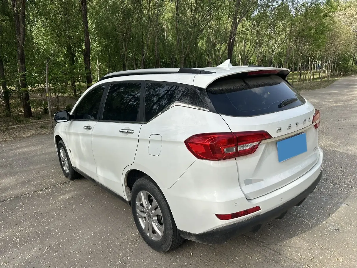2019 Haval M6 1.5T 150HP L4 6MT,autocango,china used car exporter,china ev exporter,chinese used car exporter,chinese used ev exporter