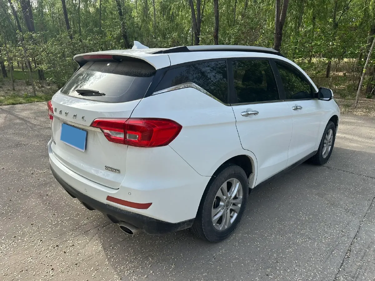 2019 Haval M6 1.5T 150HP L4 6MT,autocango,china used car exporter,china ev exporter,chinese used car exporter,chinese used ev exporter