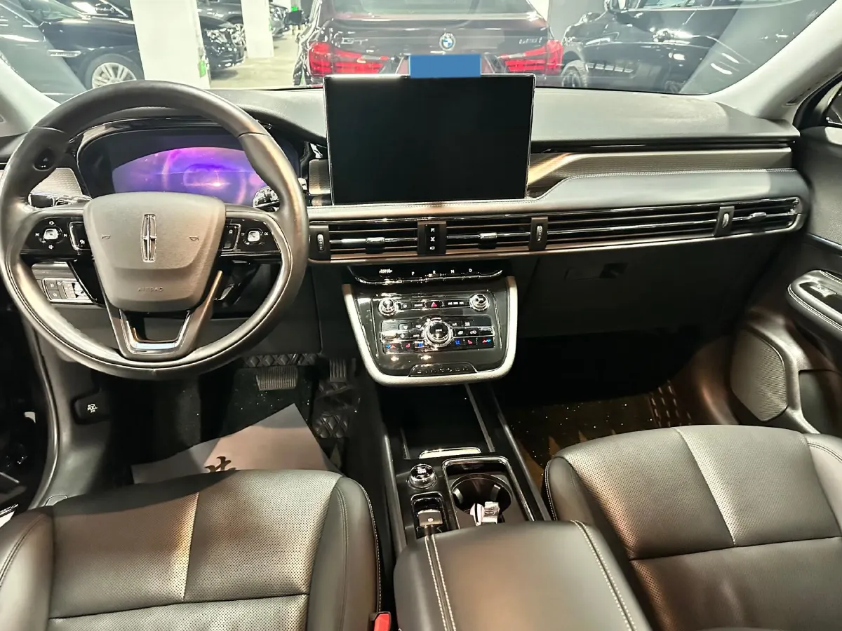 2022 Lincoln Corsair 2.0T 245HP L4 8AT,autocango,china used car exporter,china ev exporter,chinese used car exporter,chinese used ev exporter