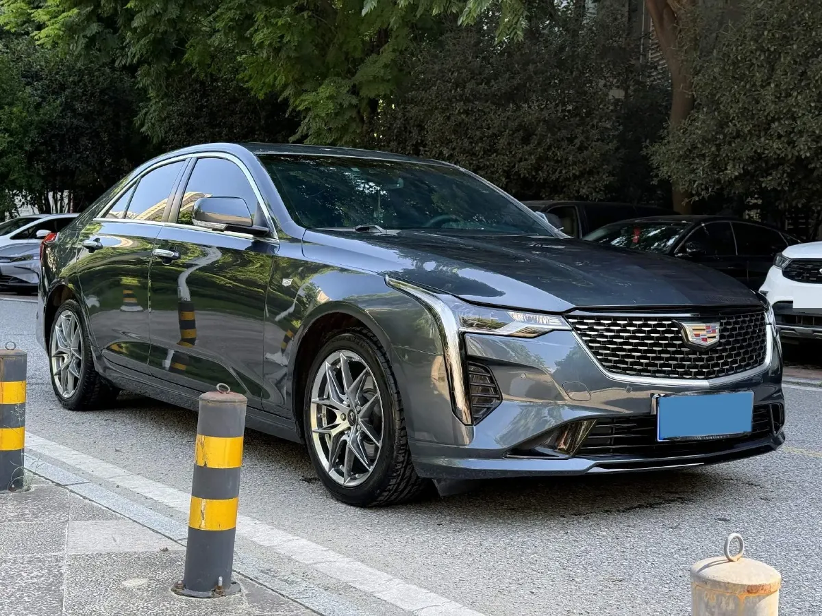 2021 Cadillac CT4 2.0T 237HP L4 8AT,autocango,china used car exporter,china ev exporter,chinese used car exporter,chinese used ev exporter