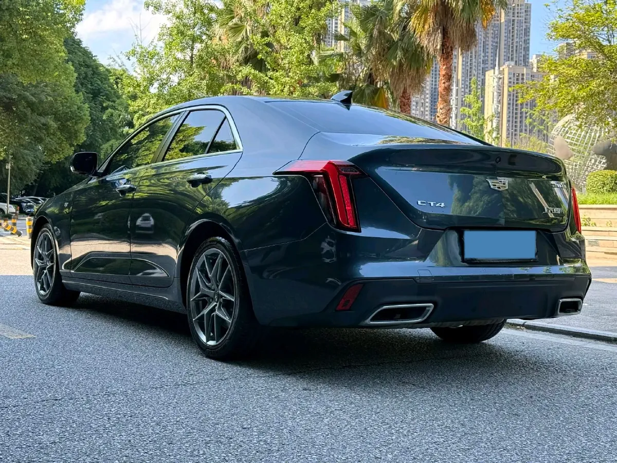 2021 Cadillac CT4 2.0T 237HP L4 8AT,autocango,china used car exporter,china ev exporter,chinese used car exporter,chinese used ev exporter
