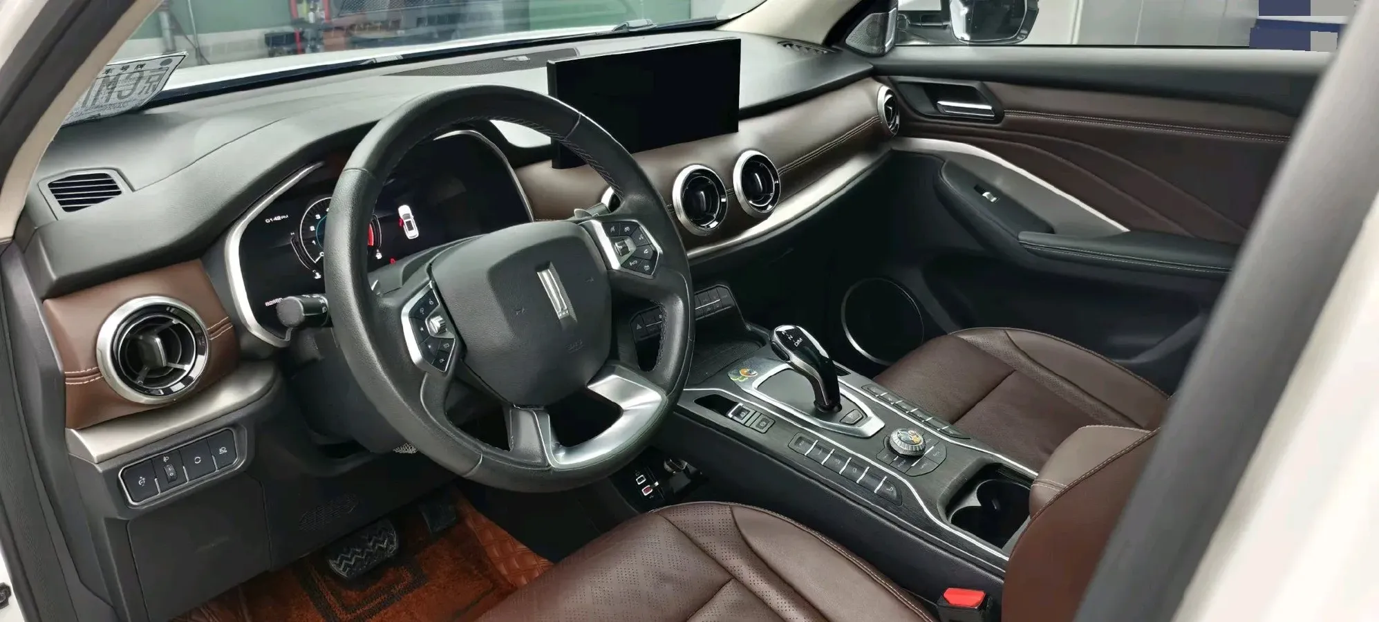 2020 WEY VV6 2.0T 227HP L4 7DCT,autocango,china used car exporter,china ev exporter,chinese used car exporter,chinese used ev exporter