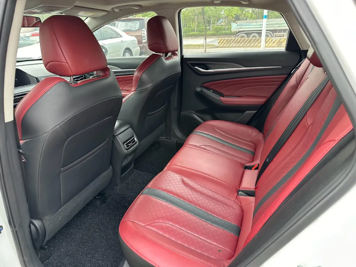 2021 ChangAn Eado 1.4T 160HP L4 7DCT,autocango,china used car exporter,china ev exporter,chinese used car exporter,chinese used ev exporter