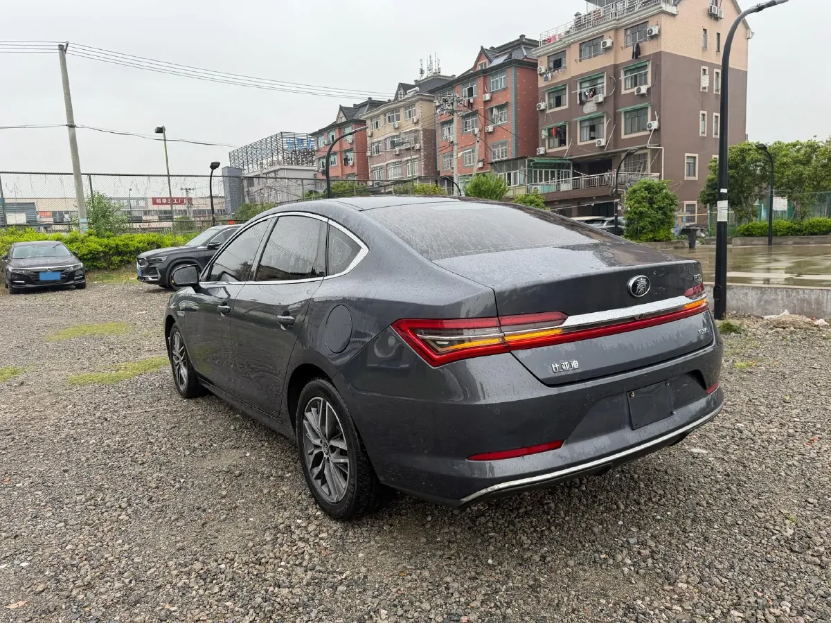 2019 BYD Qin Pro 1.5T 154HP L4 6DCT PHEV,autocango,china used car exporter,china ev exporter,chinese used car exporter,chinese used ev exporter