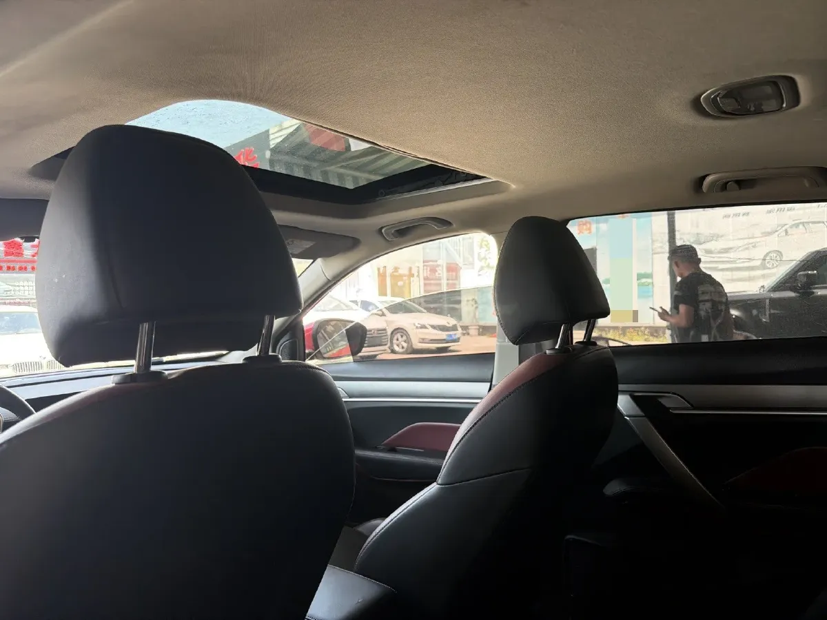 2020 Geely Coolray 1.4T 141HP L4 6MT,autocango,china used car exporter,china ev exporter,chinese used car exporter,chinese used ev exporter