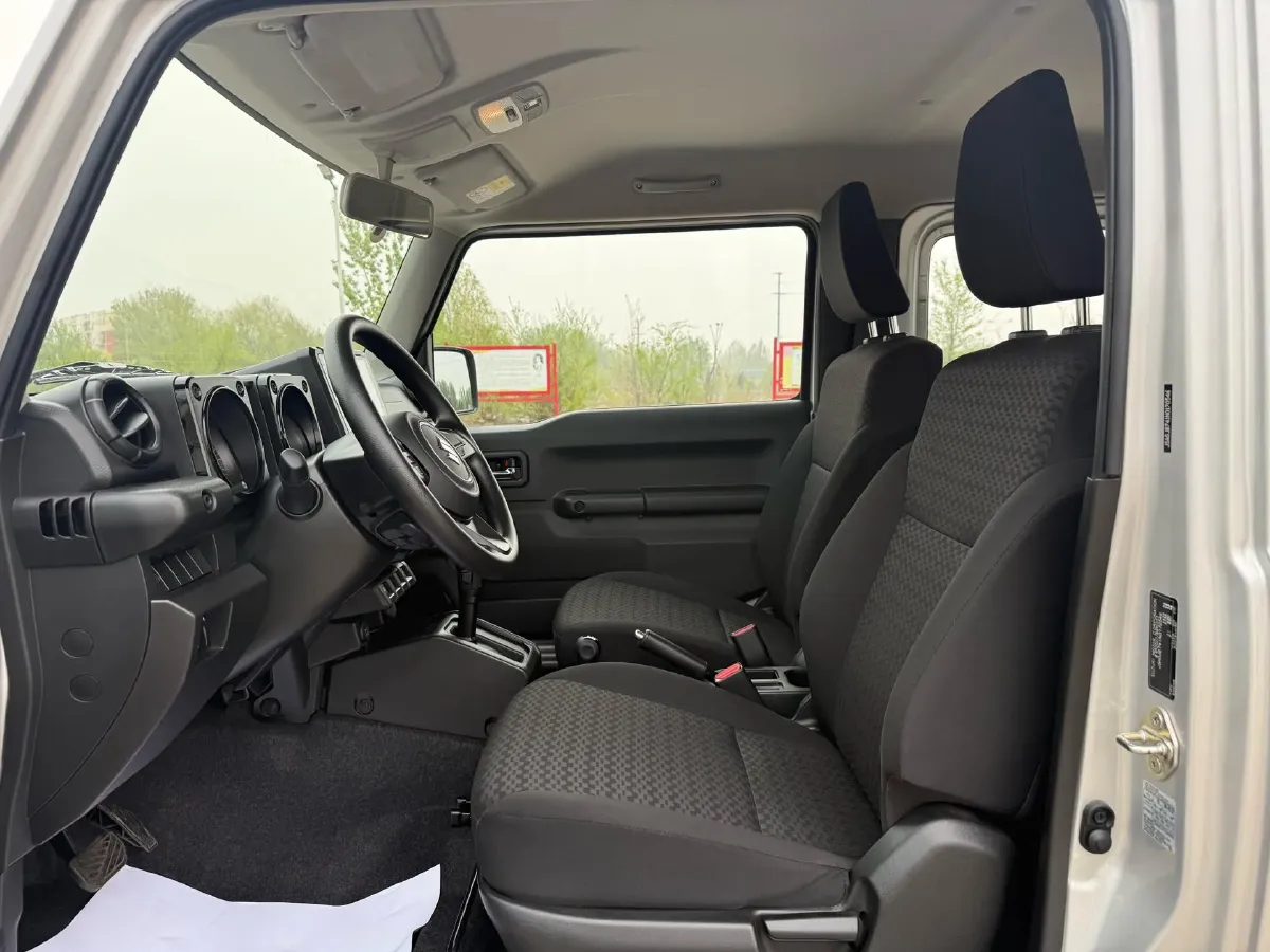 2020 Geely Vision X3 1.5L 109HP L4 5MT,autocango,china used car exporter,china ev exporter,chinese used car exporter,chinese used ev exporter