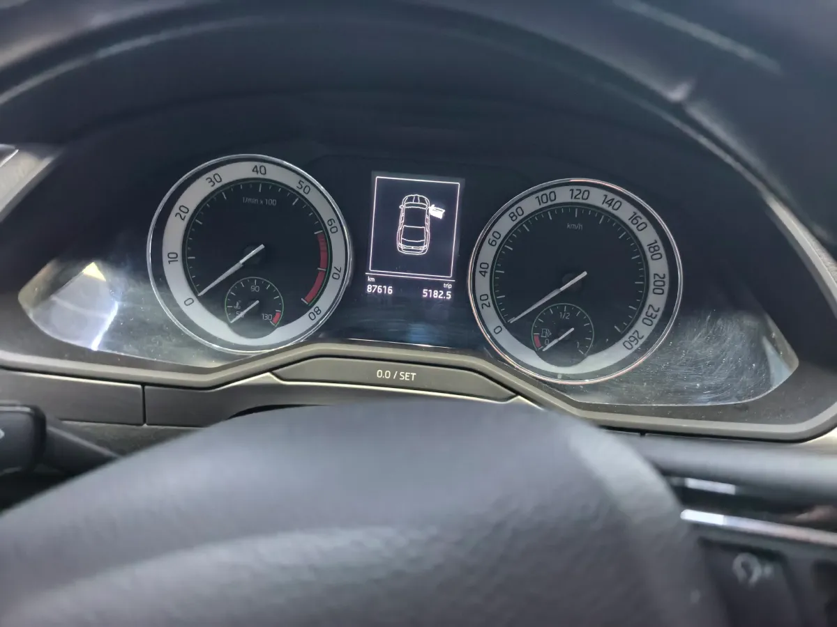 2019 Subaru XV 2.0L 156HP H4 CVT,autocango,china used car exporter,china ev exporter,chinese used car exporter,chinese used ev exporter