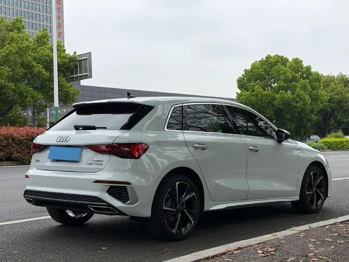 2022 Audi A3 1.4T 150HP L4 7DCT,autocango,china used car exporter,china ev exporter,chinese used car exporter,chinese used ev exporter