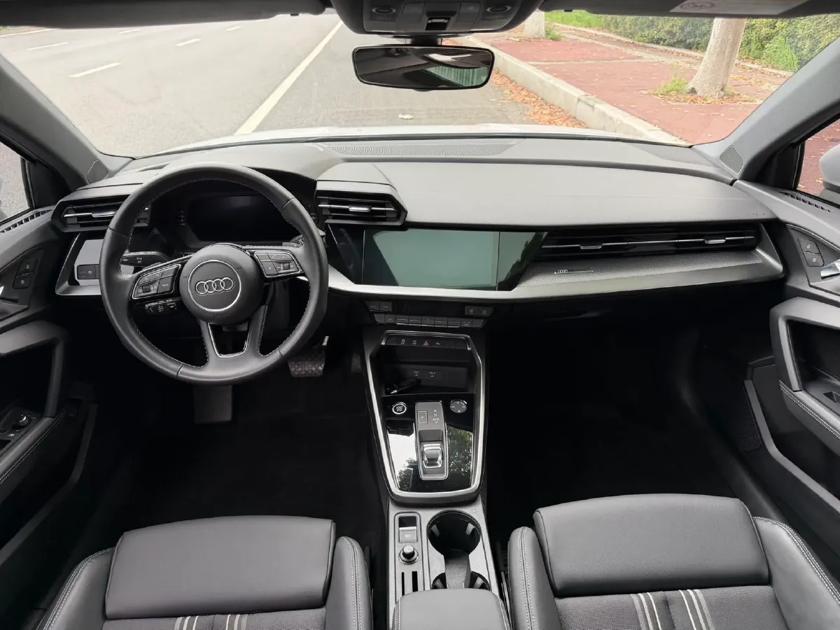 2022 Audi A3 1.4T 150HP L4 7DCT,autocango,china used car exporter,china ev exporter,chinese used car exporter,chinese used ev exporter