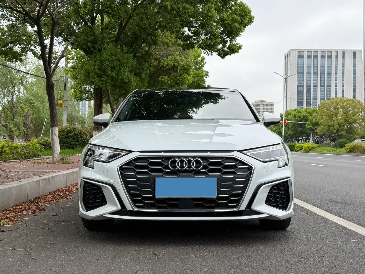 2022 Audi A3 1.4T 150HP L4 7DCT,autocango,china used car exporter,china ev exporter,chinese used car exporter,chinese used ev exporter