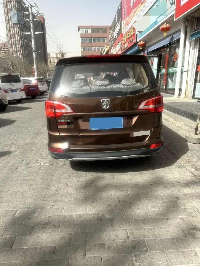 2016 BaoJun 730 1.5L 112HP L4 5MT,autocango,china used car exporter,china ev exporter,chinese used car exporter,chinese used ev exporter