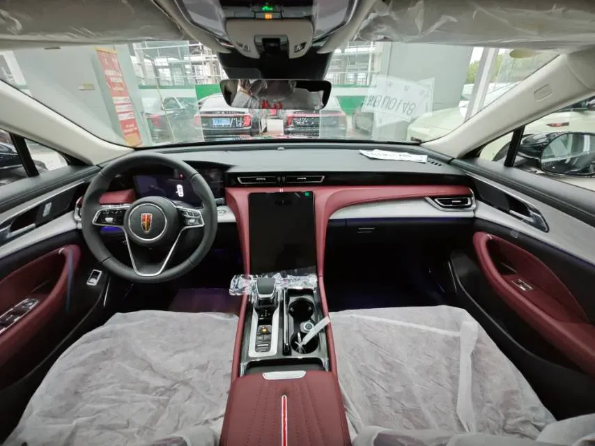 2025 HongQi H5 1.5T 169HP L4 1DHT Hybrid,autocango,china used car exporter,china ev exporter,chinese used car exporter,chinese used ev exporter