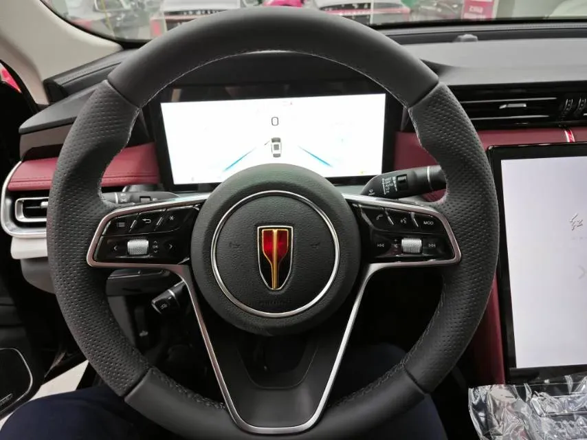 2025 HongQi H5 1.5T 169HP L4 1DHT Hybrid,autocango,china used car exporter,china ev exporter,chinese used car exporter,chinese used ev exporter