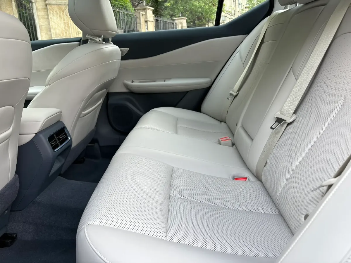 2026 Nissan Teana 2.0T 243HP L4 CVT,autocango,china used car exporter,china ev exporter,chinese used car exporter,chinese used ev exporter