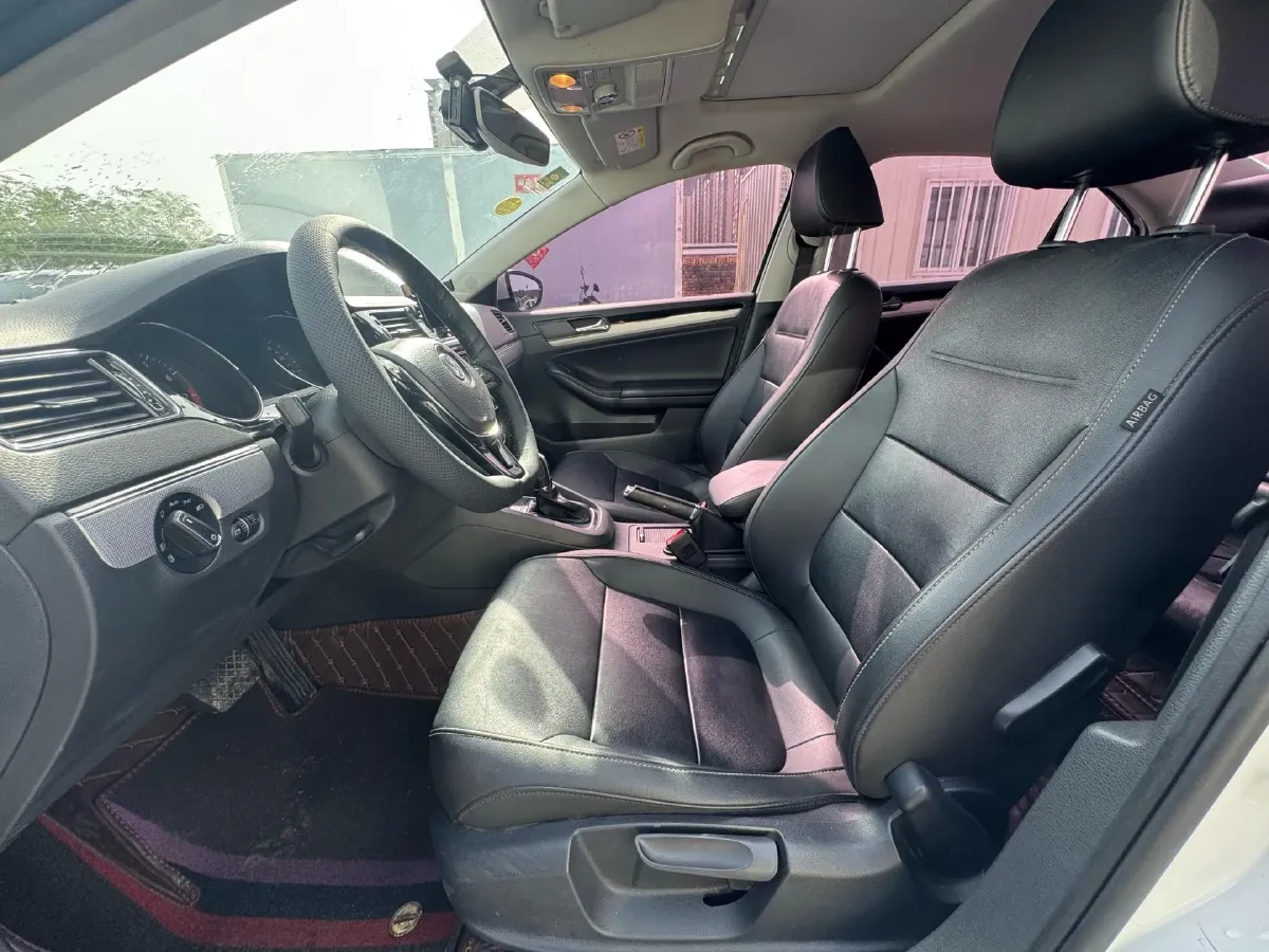 2017 Volkswagen Sagitar 1.2T 110HP L4 7DCT,autocango,china used car exporter,china ev exporter,chinese used car exporter,chinese used ev exporter