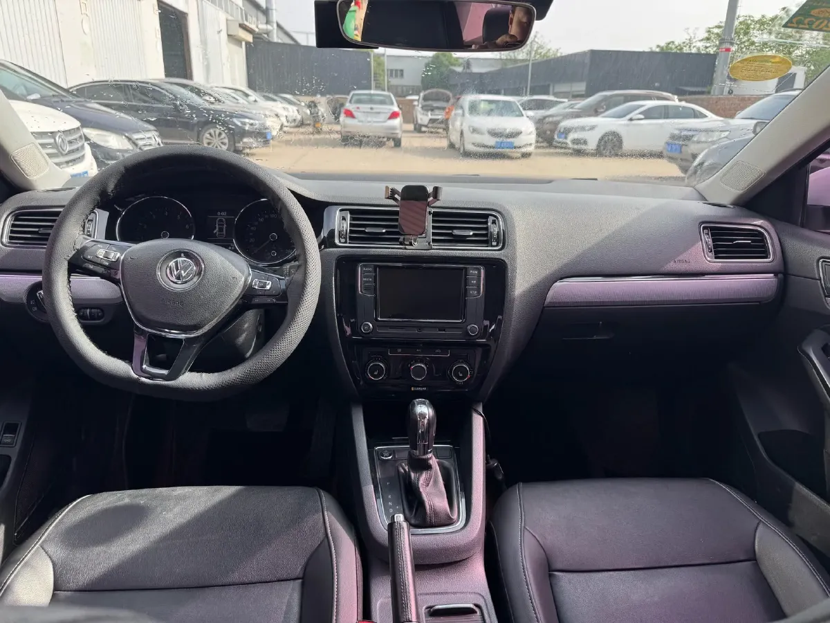 2017 Volkswagen Sagitar 1.2T 110HP L4 7DCT,autocango,china used car exporter,china ev exporter,chinese used car exporter,chinese used ev exporter