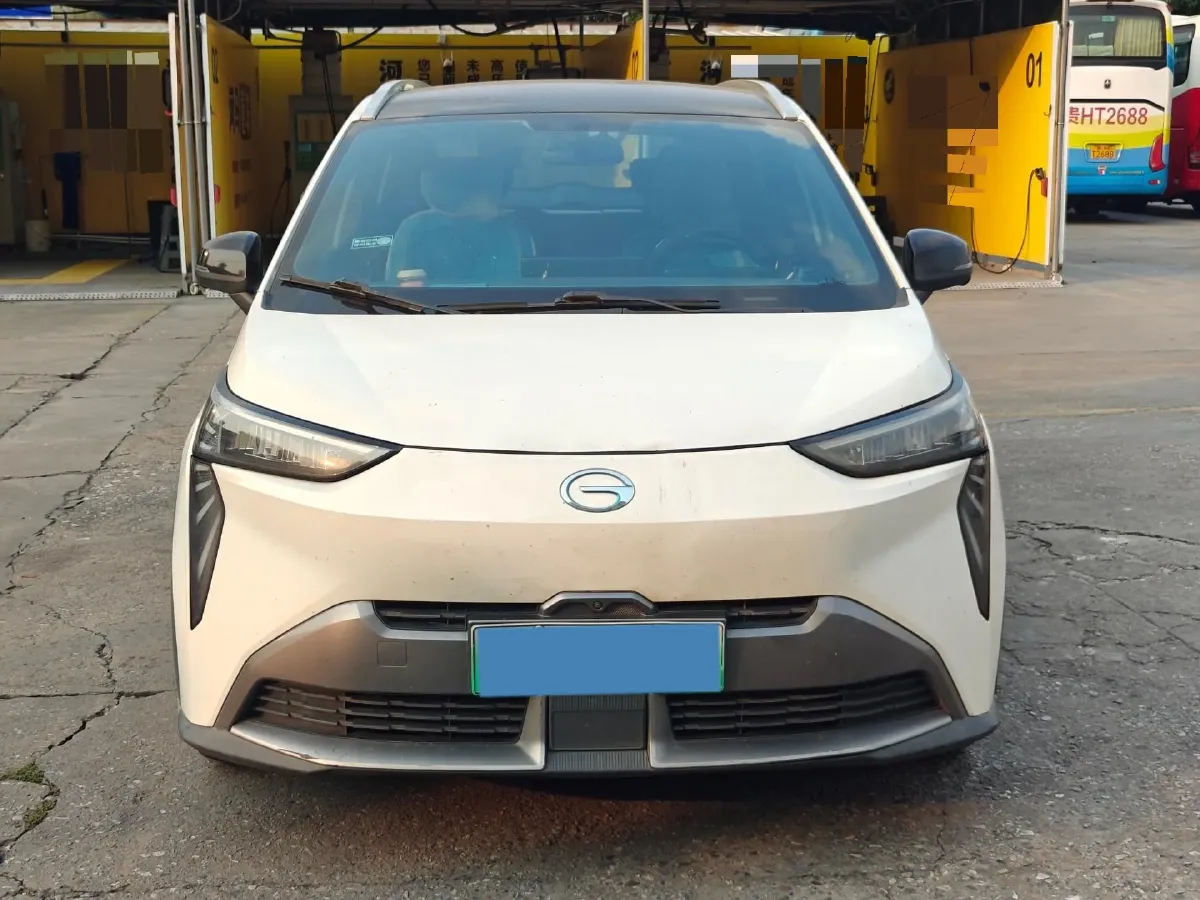 2022 Geely Okavango 1.8T 184HP L4 7DCT,autocango,china used car exporter,china ev exporter,chinese used car exporter,chinese used ev exporter