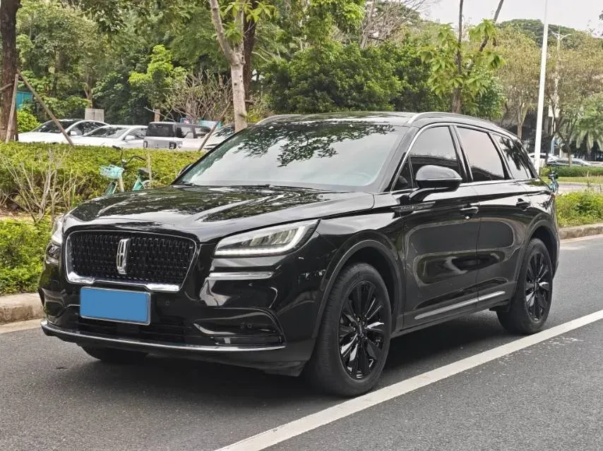 2020 Lincoln Corsair 2.0T 245HP L4 8AT,autocango,china used car exporter,china ev exporter,chinese used car exporter,chinese used ev exporter
