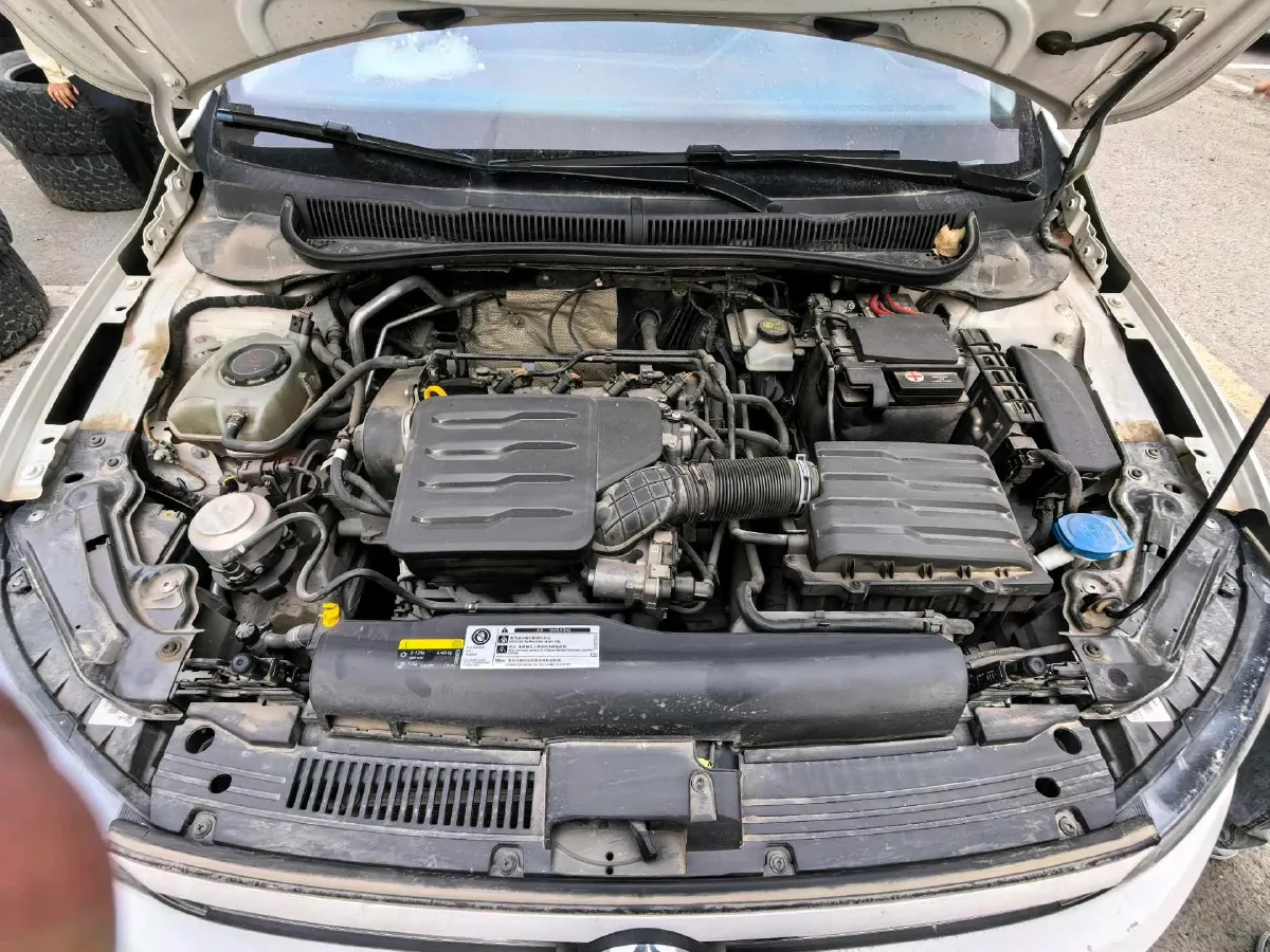 2019 Volkswagen Polo 1.5L 113HP L4 6AT,autocango,china used car exporter,china ev exporter,chinese used car exporter,chinese used ev exporter