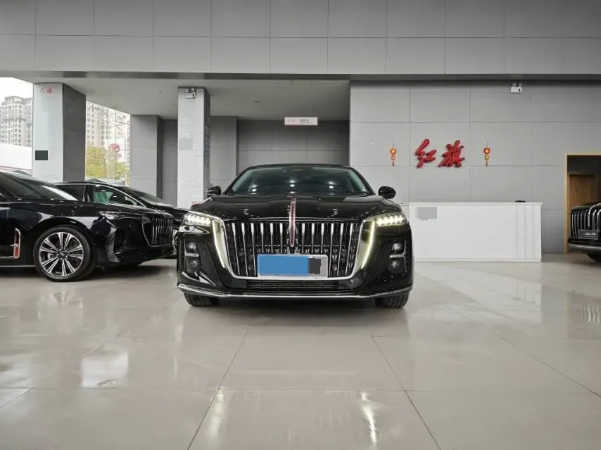 2025 HongQi H5 1.5T 169HP L4 1DHT Hybrid,autocango,china used car exporter,china ev exporter,chinese used car exporter,chinese used ev exporter