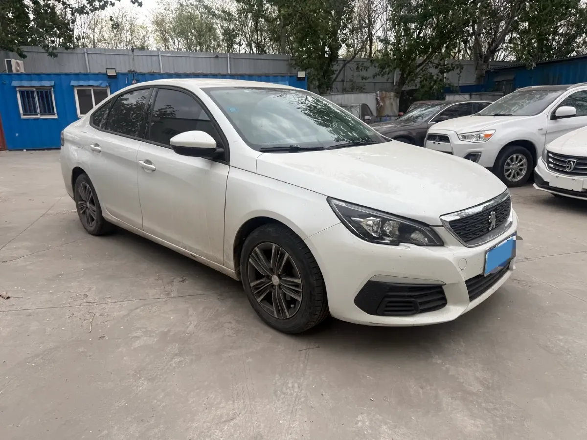 2018 Peugeot 308 1.6L 117HP L4 5MT,autocango,china used car exporter,china ev exporter,chinese used car exporter,chinese used ev exporter
