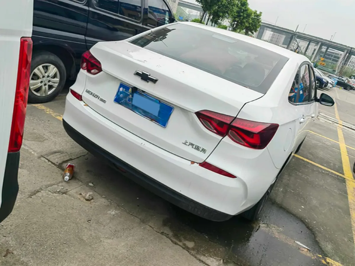 2022 Chevrolet Monza 1.5L 113HP L4 6AT,autocango,china used car exporter,china ev exporter,chinese used car exporter,chinese used ev exporter
