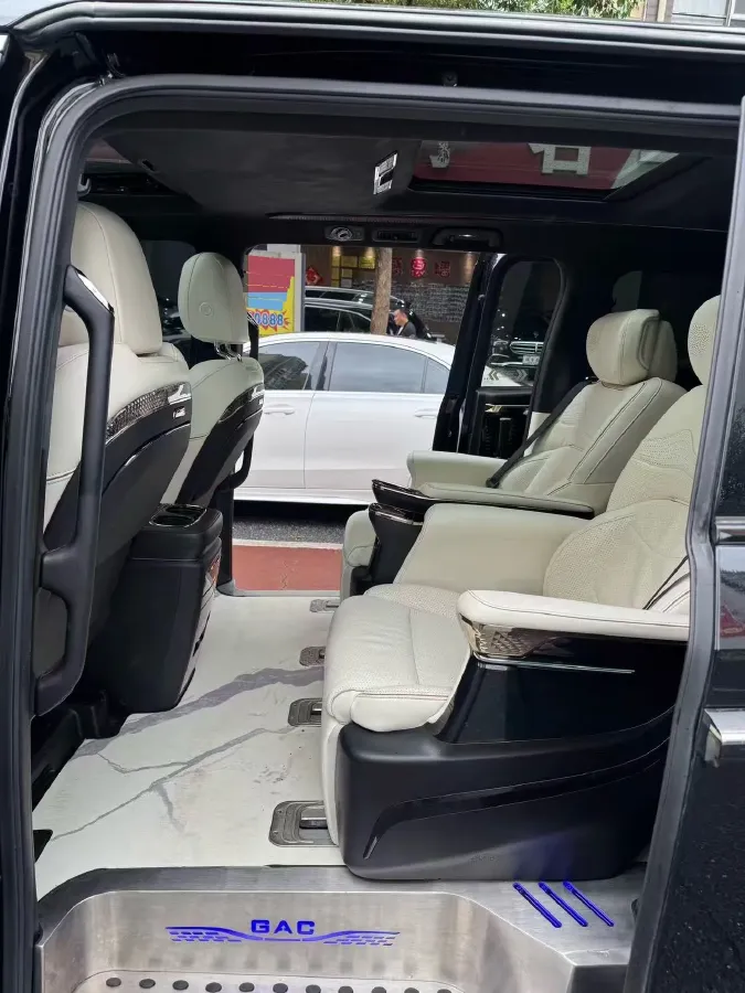 2023 GAC Trumpchi M8 2.0T 252HP L4 8AT,autocango,china used car exporter,china ev exporter,chinese used car exporter,chinese used ev exporter