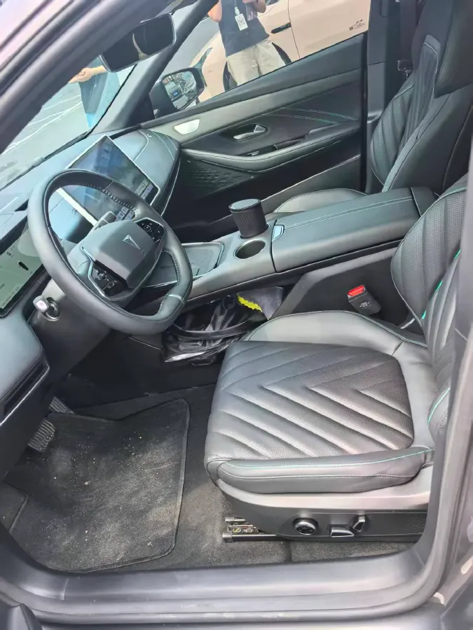 2023 Deepal SL03 BEV 58.1KWH,autocango,china used car exporter,china ev exporter,chinese used car exporter,chinese used ev exporter