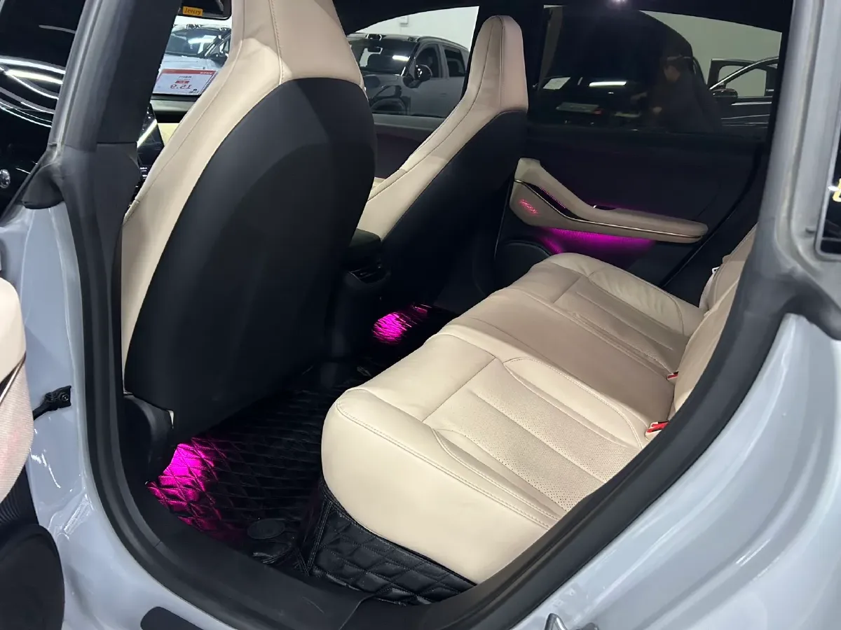 2022 JunTian HeiWuShi Youth 2.0T 203HP L4 6AT,autocango,china used car exporter,china ev exporter,chinese used car exporter,chinese used ev exporter