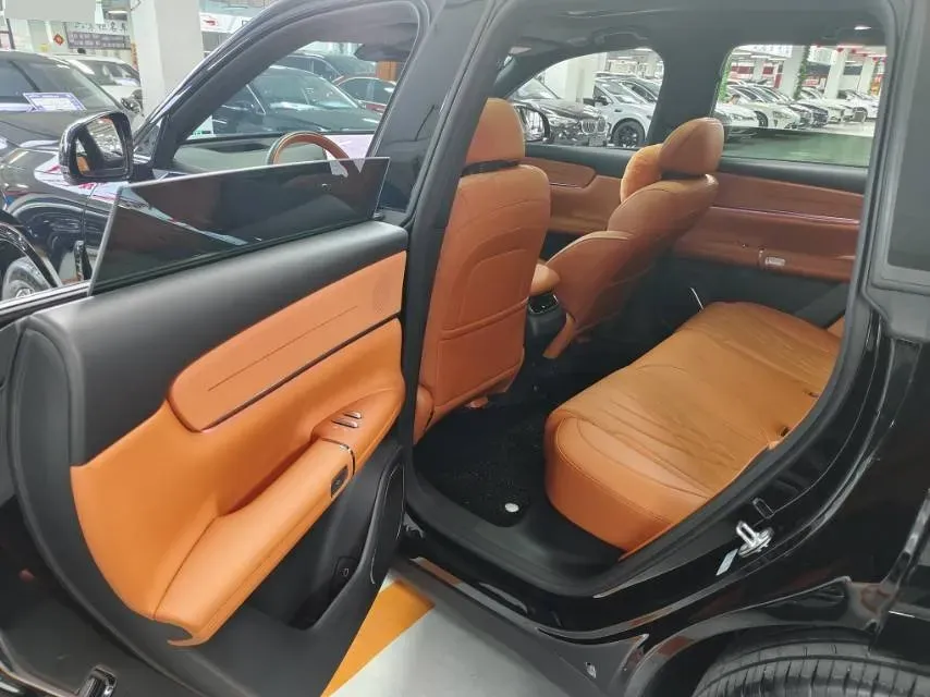 2025 ChangAn QiYuan Q07 1.5L 98HP L4 E-CVT PHEV,autocango,china used car exporter,china ev exporter,chinese used car exporter,chinese used ev exporter