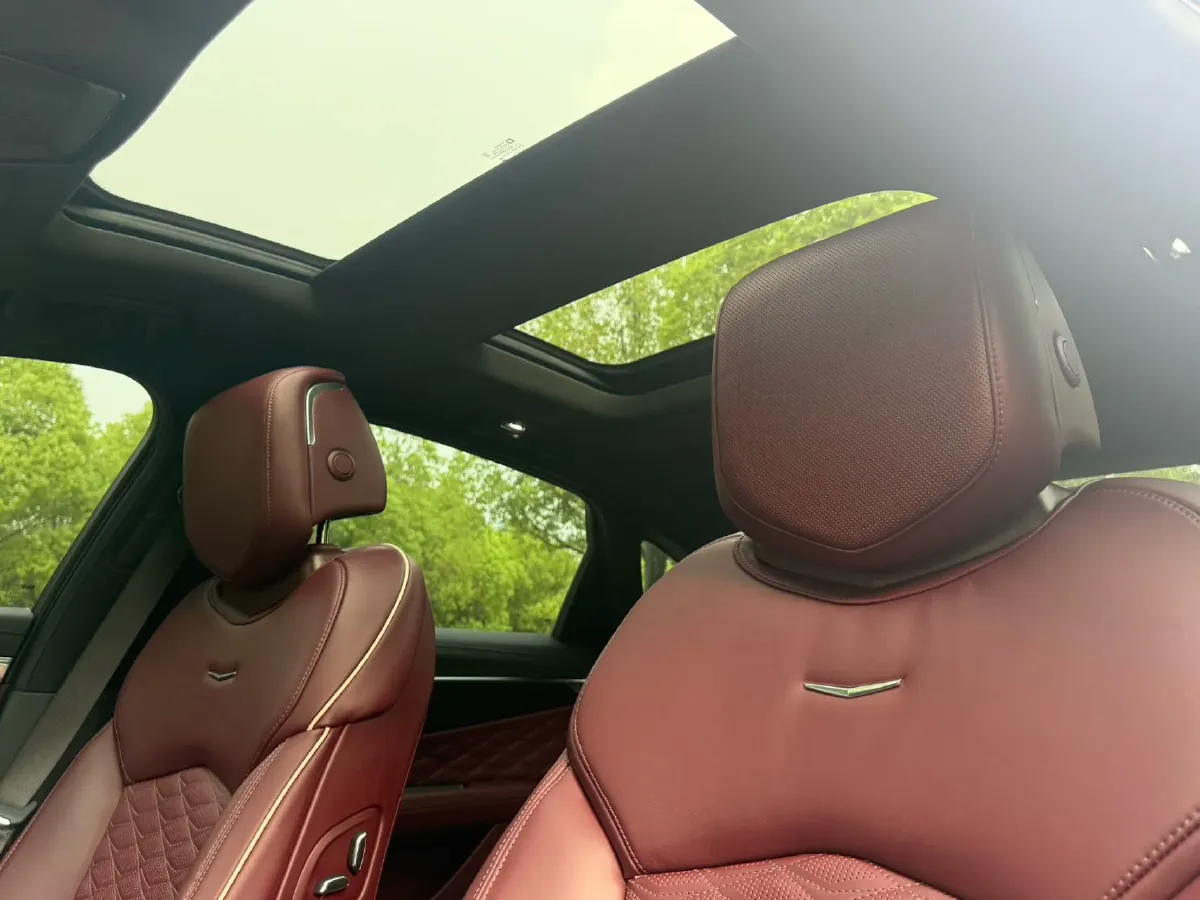 2023 Cadillac CT6 2.0T 237HP L4 10AT,autocango,china used car exporter,china ev exporter,chinese used car exporter,chinese used ev exporter