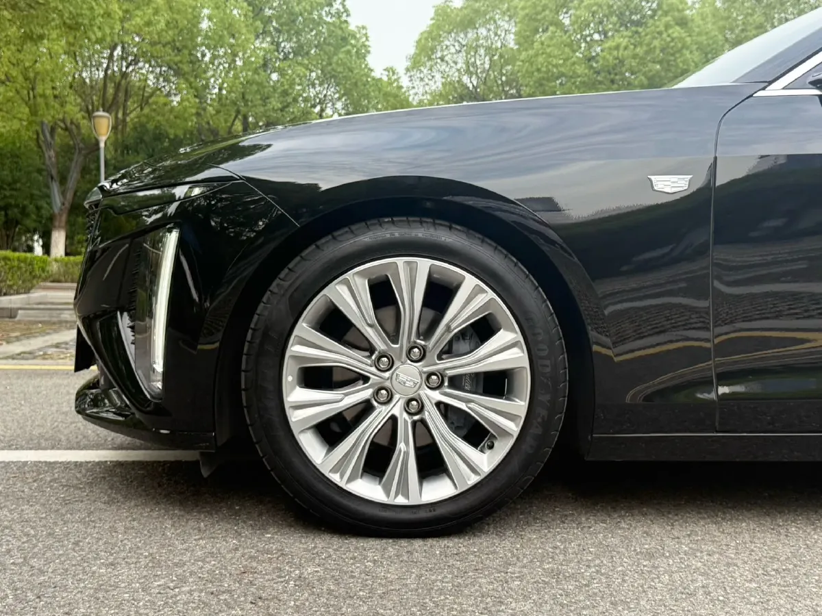 2023 Cadillac CT6 2.0T 237HP L4 10AT,autocango,china used car exporter,china ev exporter,chinese used car exporter,chinese used ev exporter