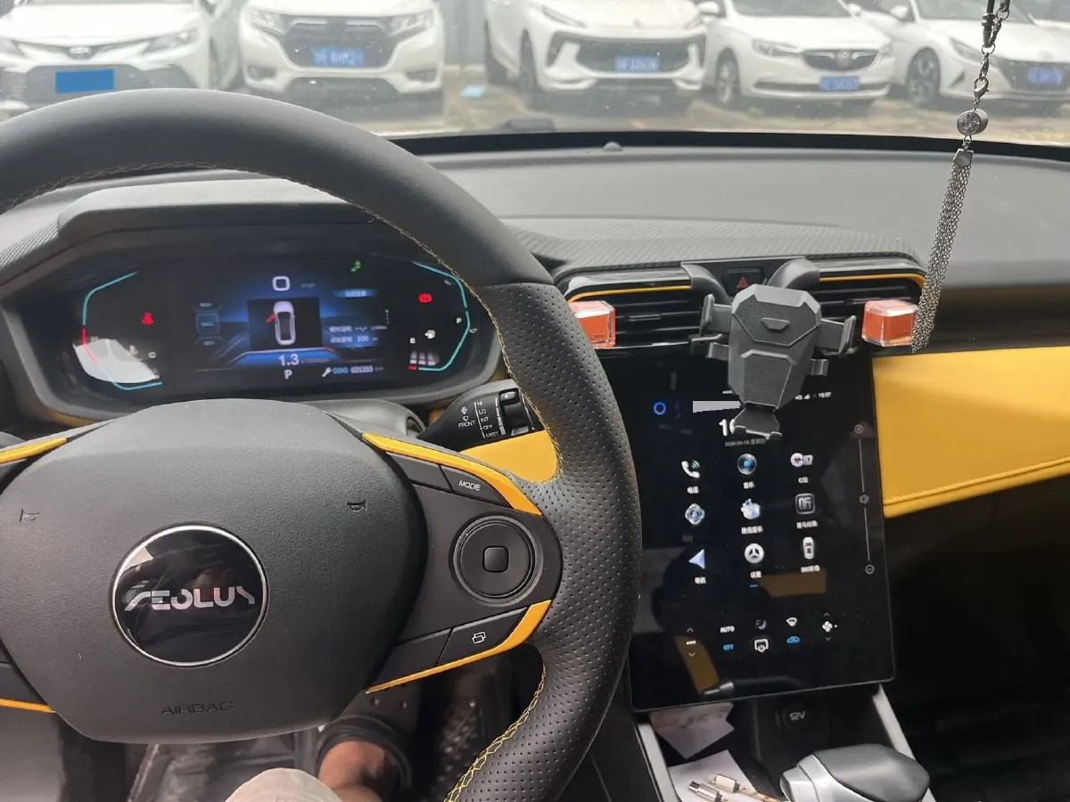 2023 DongFeng Aeolus YiXuan 1.5T 197HP L4 6DCT,autocango,china used car exporter,china ev exporter,chinese used car exporter,chinese used ev exporter